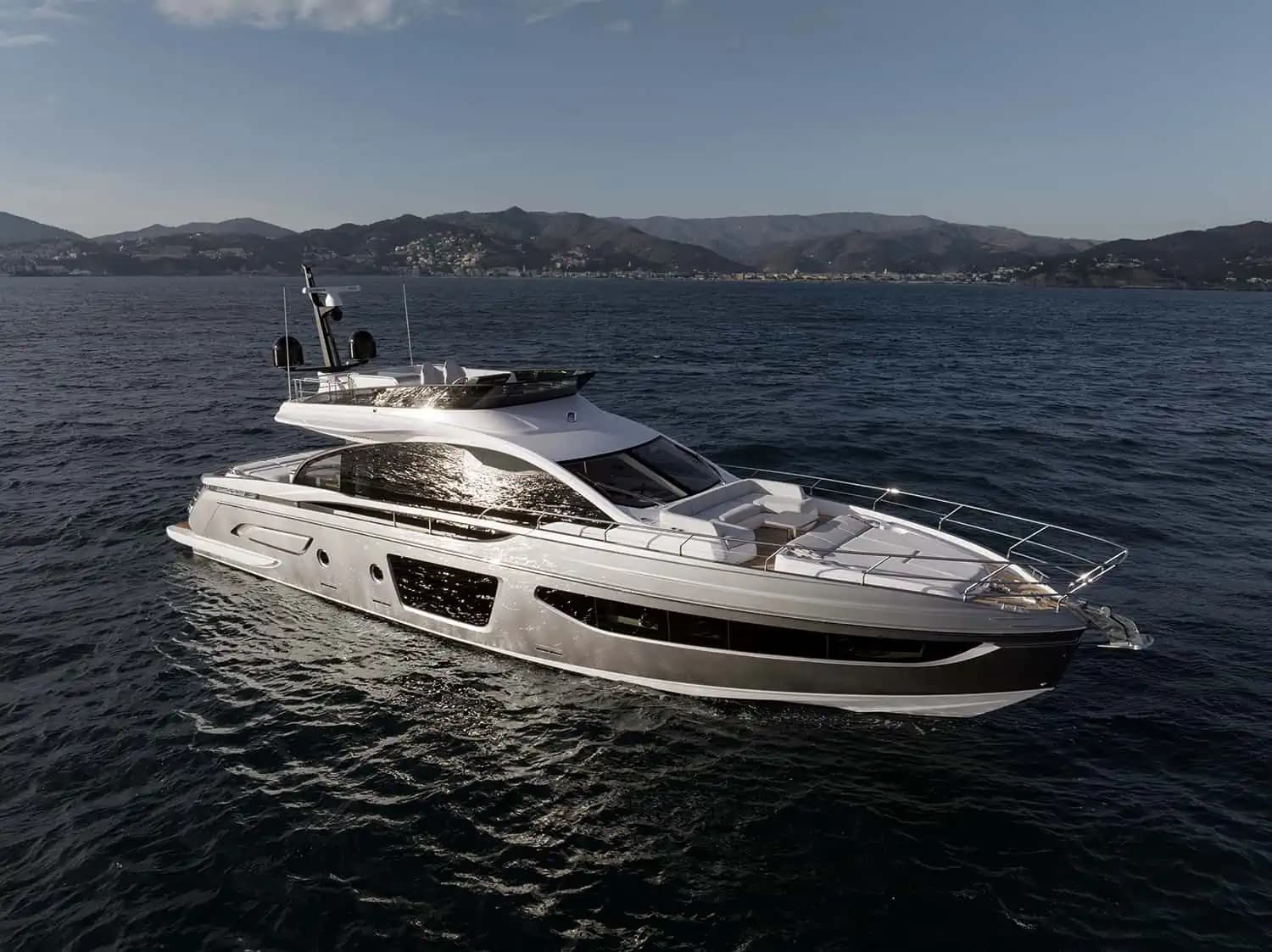 Azimut S7 — photograph 3