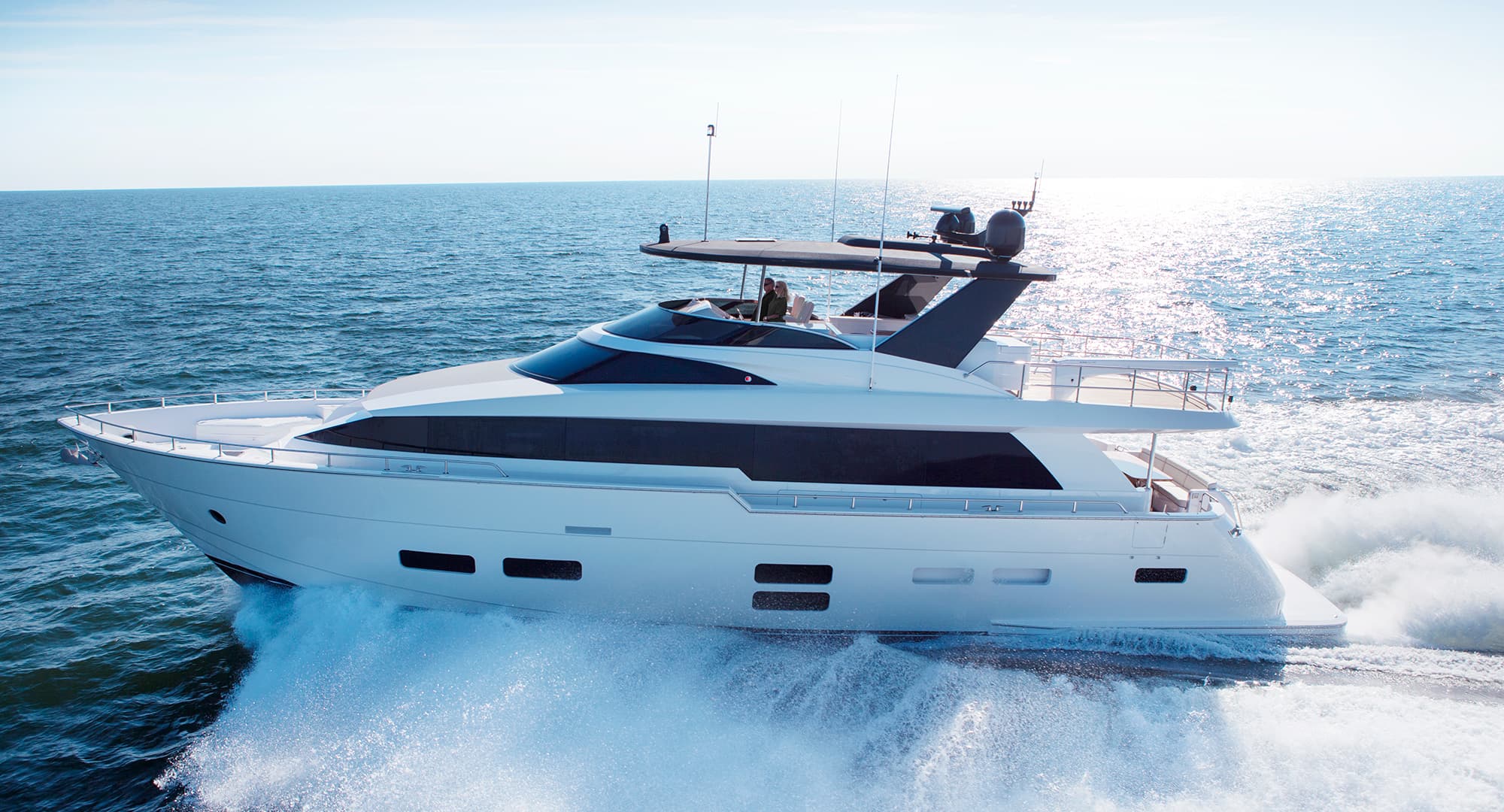 Hatteras M75 Panacera — photograph 3