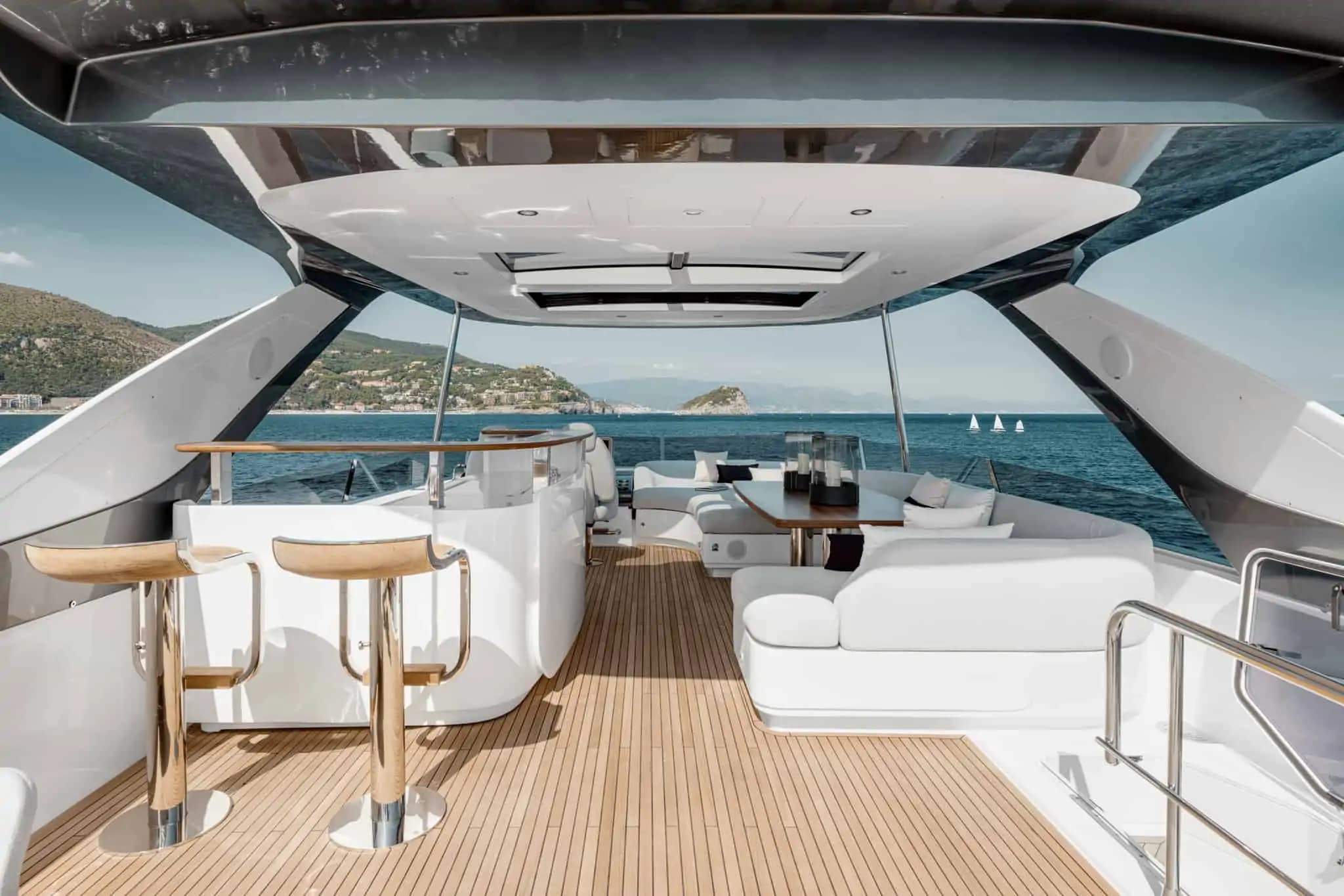Azimut Fly 78 — photograph 3